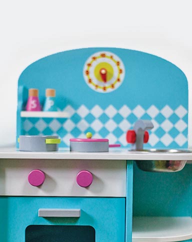 http://www.little-steps.co.uk/wp-content/uploads/2017/07/little-steps-day-nursery-play-kitchen.jpg